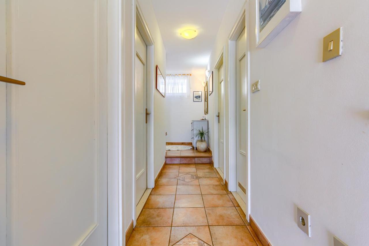 Apartments Meri Трогир Экстерьер фото