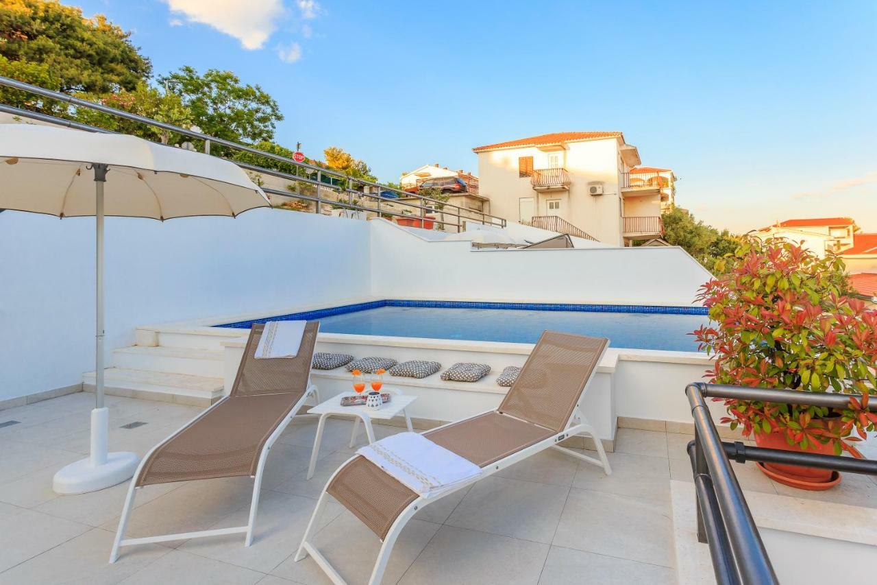 Apartments Meri Трогир Экстерьер фото