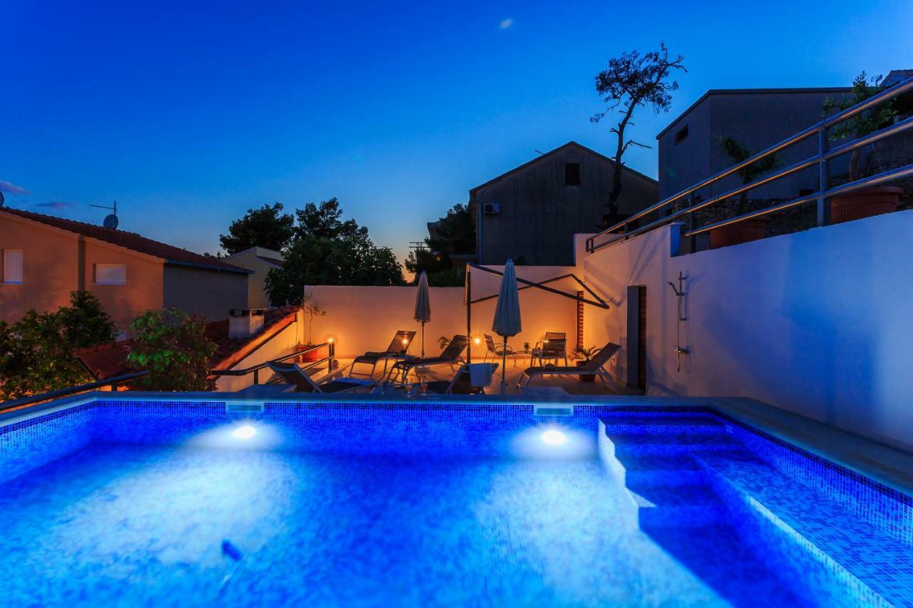 Apartments Meri Трогир Экстерьер фото