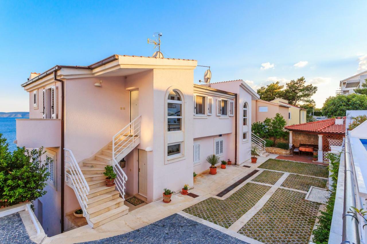 Apartments Meri Трогир Экстерьер фото